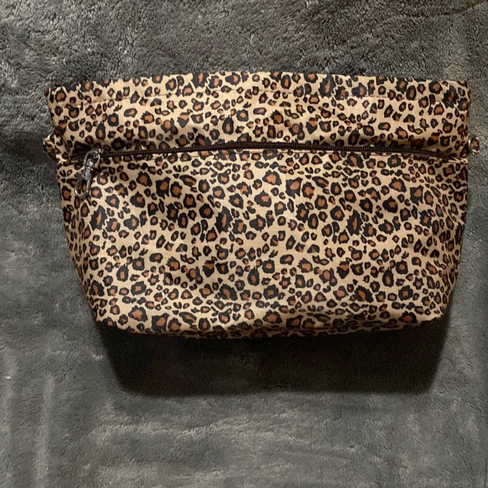 Leopard print bag organizer